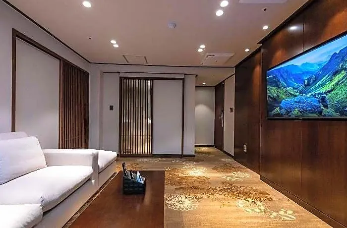 New Chonji Hotel Seoul
